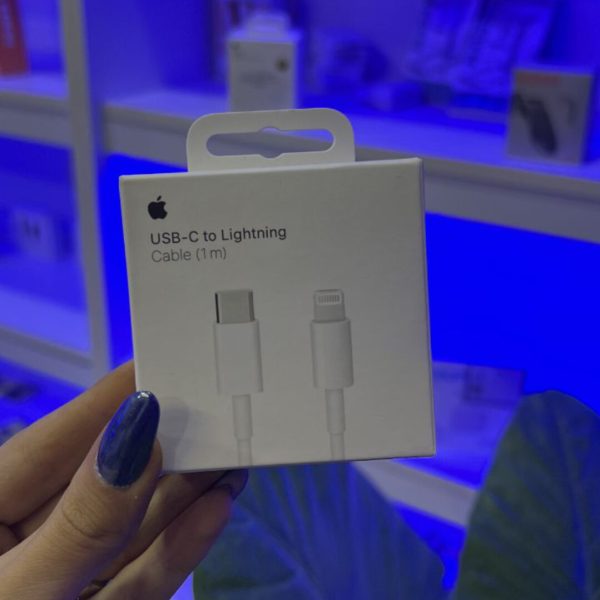 کابل شارژ ایفون ۱۳